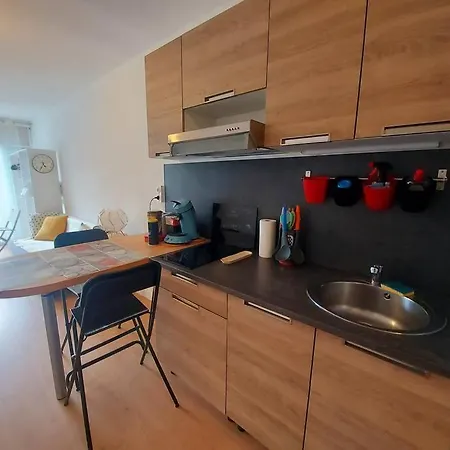 Apartment Marin'land Studio Cosy A 600m Plage Parking La Grande-Motte